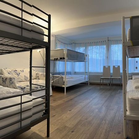 Viktoria Budget Hostel Цюрих Экстерьер фото