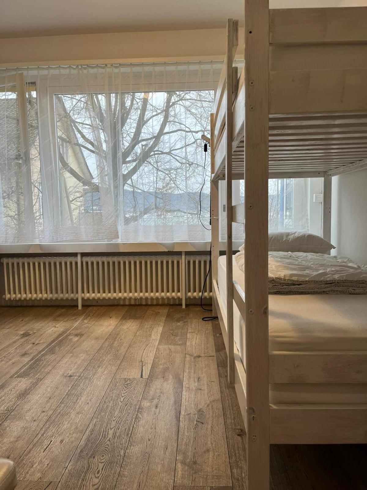 Viktoria Budget Hostel Цюрих Экстерьер фото